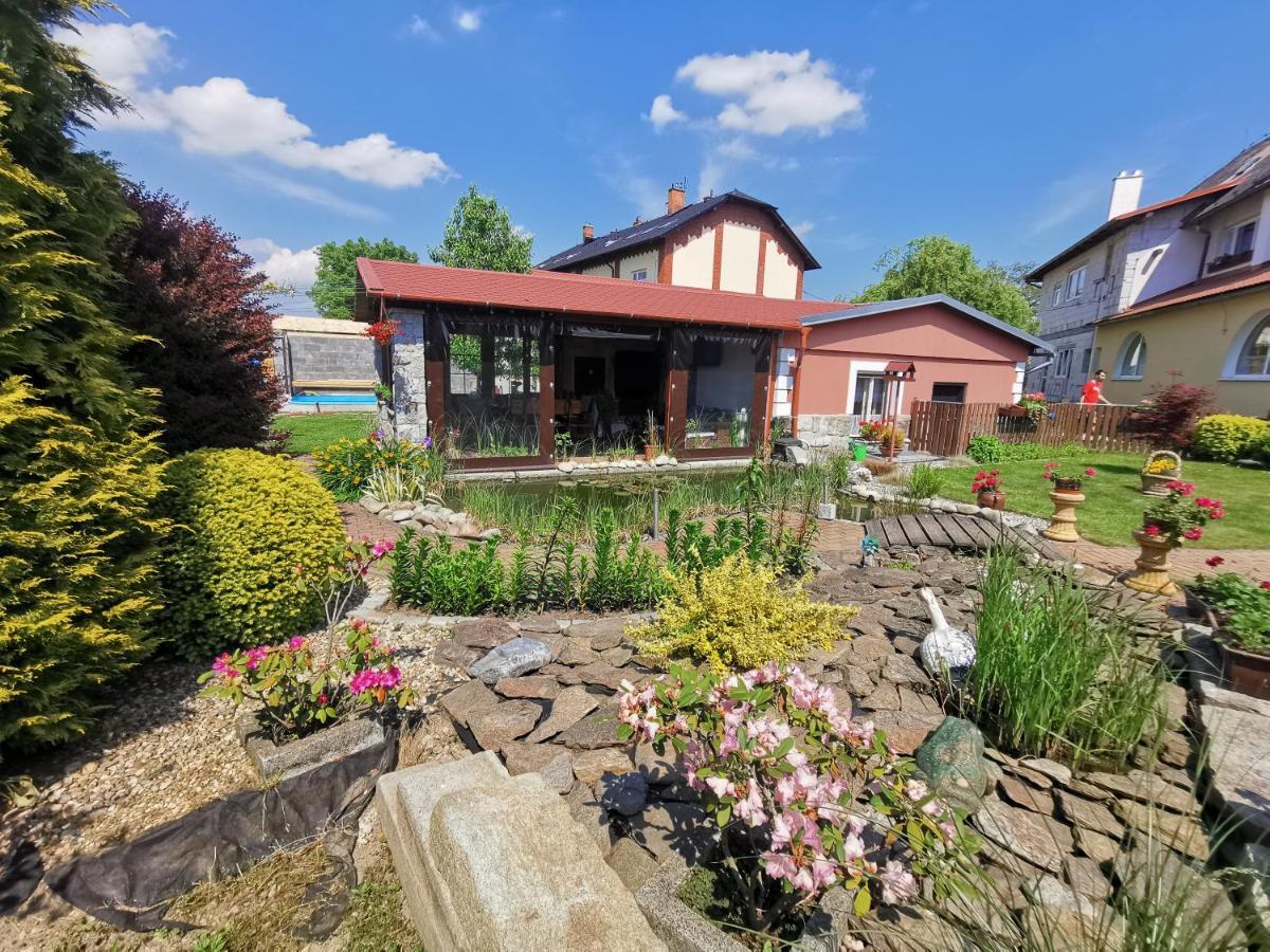 U Cerneho Orla Apartment Vidnava Luaran gambar